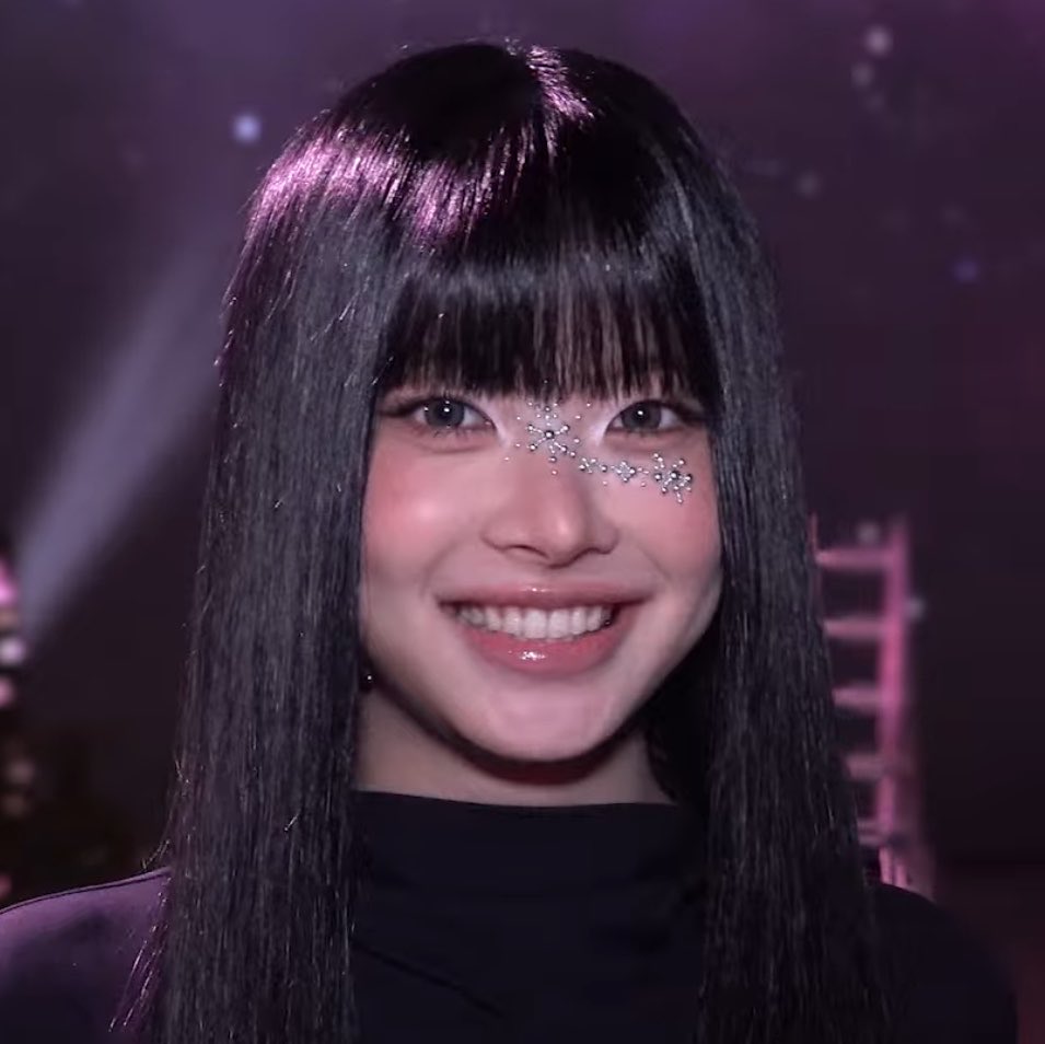 purezuha's tweet photo. she just 😁😁😁😁😁😁😁😁😁 https://t.co/0xOo37m2hK