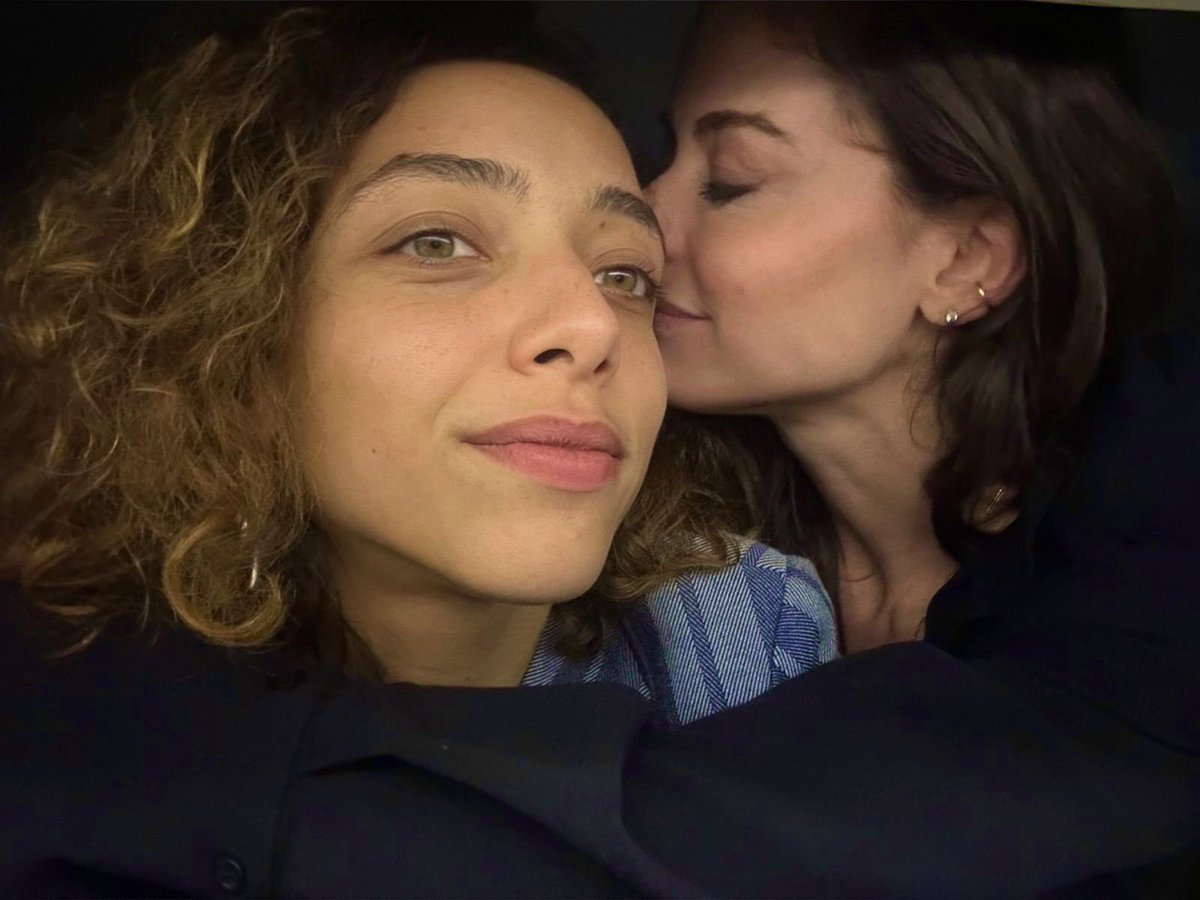 aboutszyo's tweet photo. lembrei dessas fotos encantadoras de alice e alinne https://t.co/mTAiOLbLXV