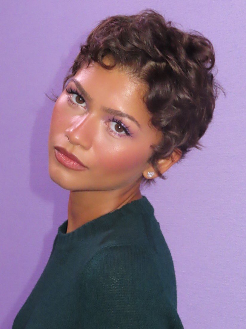UpdatedZendaya's tweet photo. Zendaya for Prada Beauty in New York, by Ernesto Casillas. https://t.co/F8Dwo61RQi