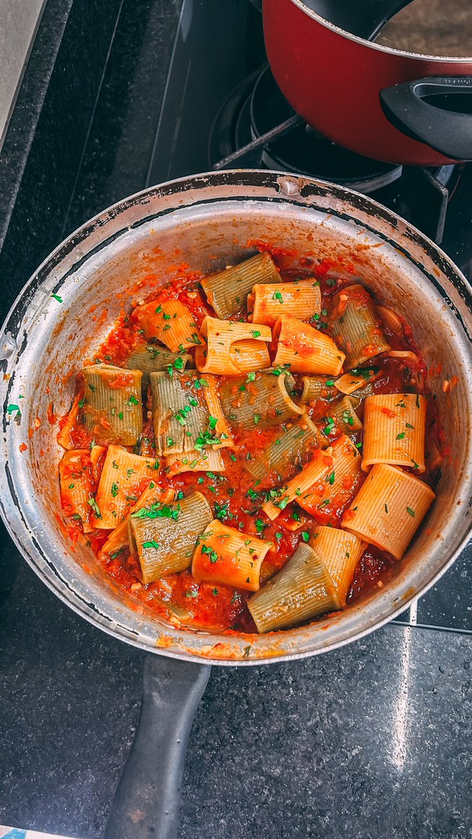 Tulio_Stapp's tweet photo. Homade italian pasta! 👨🏻‍🍳🍝🇮🇹

#italia #pasta #italianfood https://t.co/FfujNgvAJ3