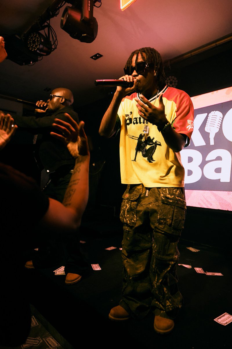 Realsaints_itw's tweet photo. BIG SWAG BIG GVNDM https://t.co/xVaY7Kbddq