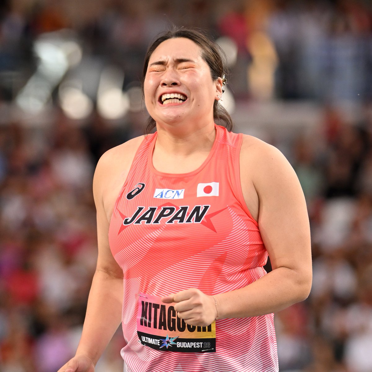 WorldAthletics's tweet photo. Back on top 🥹

Olympic champ, @giant_babyparu is back to her winning ways, launching a national record of 68.92m to win the Ultimate title 🏆

#WorldAthleticsUltimate https://t.co/ZW30s8HWeg