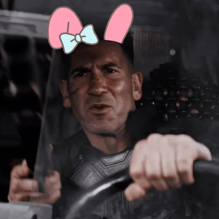 aloyxwrites's tweet photo. "i think we're gonna have to kill this guy, frank."
"damn." https://t.co/b2K30TvYkk