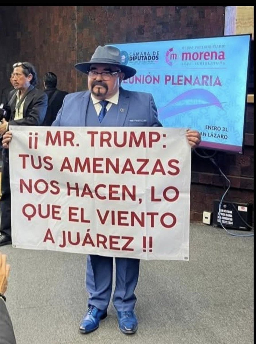 MariettoPonce's tweet photo. Este es el puto gordo que insultó y amenazó a los médicos del hospital de especialidades en Veracruz, pincjes nacos prepotentes, ignorantes y resentidos que llegaron a robar por hambreados. https://t.co/ZlB4IA1S3u