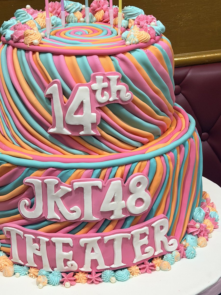 JTrisha_JKT48's tweet photo. 🏠 #14thAlwaysBlooming
#14thJKT48TheaterAnniversary https://t.co/lYlX5YvtOs