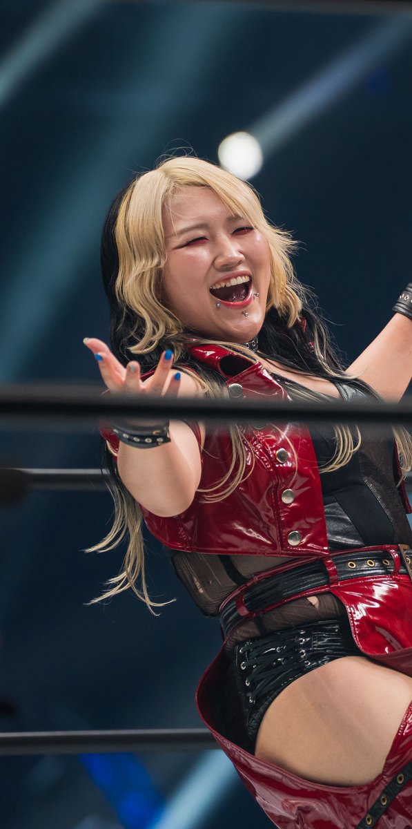 kevMullen23's tweet photo. Mi Vida.. Loca??

26.9.12 Yokohama Budokan

#青木いつ希 #安納サオリ #山下りな 
#STARDOM https://t.co/Z43yHr8jNP