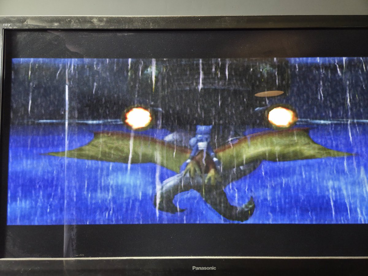chris_max18's tweet photo. Time to return to the wonderful game of #StarfoxAdventures after 20+ years away and the wonderful Krystal voiced by the amazing @RealKrystalFox, 👏. #NintendoGamecube #nintendowii finally got a GC controller off amazon so im able to enjoy it once more! https://t.co/OxQkpJnYvF