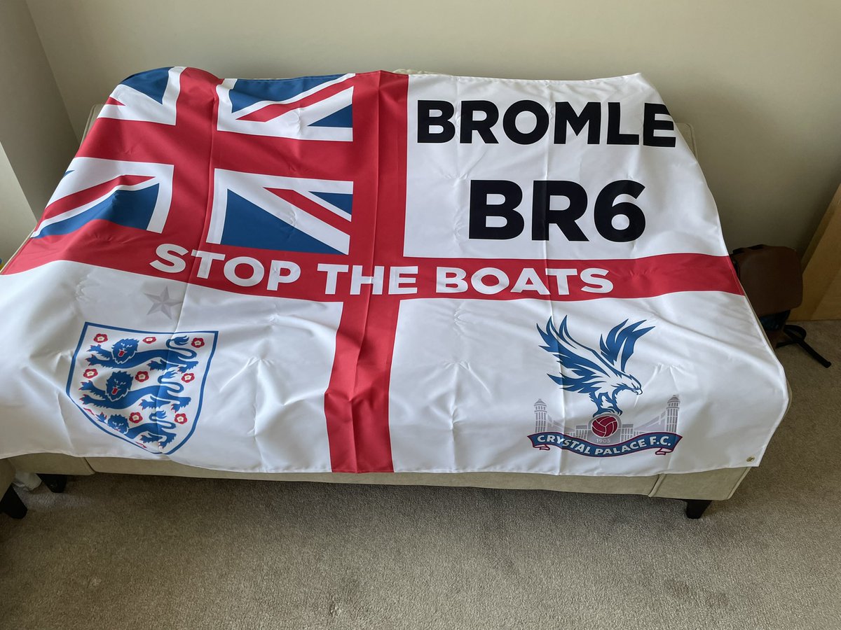 CharlieKilua34's tweet photo. @Patrickspups Lefty div #stoptheboats https://t.co/AeLfAFJHMT