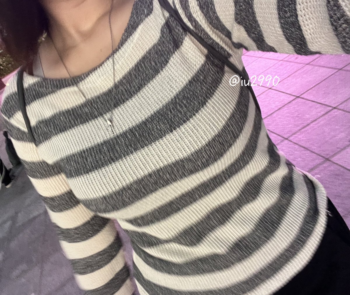 iu2990's tweet photo. 이런 일상 사진 어때요?

소통 겸 간간히 올릴까요? https://t.co/r05kOmK1ju