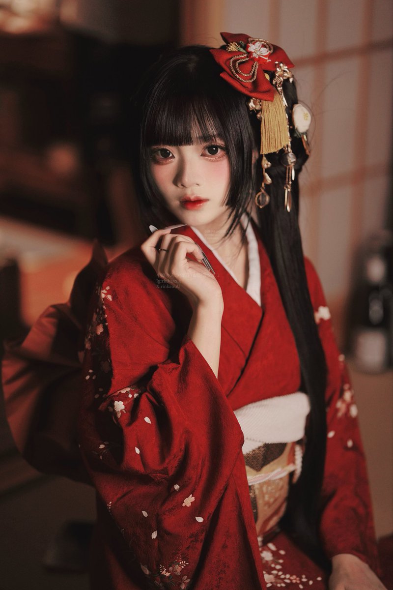 rinkauuU's tweet photo. 金魚會忘掉你 我不會 .𖥔 ݁ ˖
Ig:Rinkaxx.x
FB page:Rinkaxx.x凛花りんかcosplayer
#和服 #otaku #日式 #和風 #着物姿 #コスプレ #kimono
#コスプレイヤーさんと繋がりたい
#コスプレ撮影 #写真 #kimonogirl
#cosplay #cosplayphoto #cosphoto #wafuku #cosplayers #着物 #振袖 #furisode #赤 https://t.co/ASZzcvY2Ao