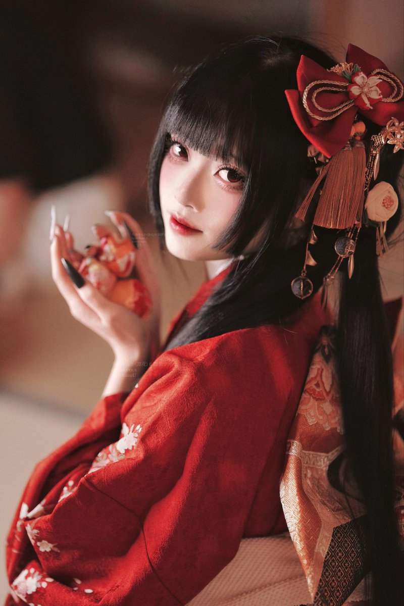 rinkauuU's tweet photo. 金魚會忘掉你 我不會 .𖥔 ݁ ˖
Ig:Rinkaxx.x
FB page:Rinkaxx.x凛花りんかcosplayer
#和服 #otaku #日式 #和風 #着物姿 #コスプレ #kimono
#コスプレイヤーさんと繋がりたい
#コスプレ撮影 #写真 #kimonogirl
#cosplay #cosplayphoto #cosphoto #wafuku #cosplayers #着物 #振袖 #furisode #赤 https://t.co/ASZzcvY2Ao