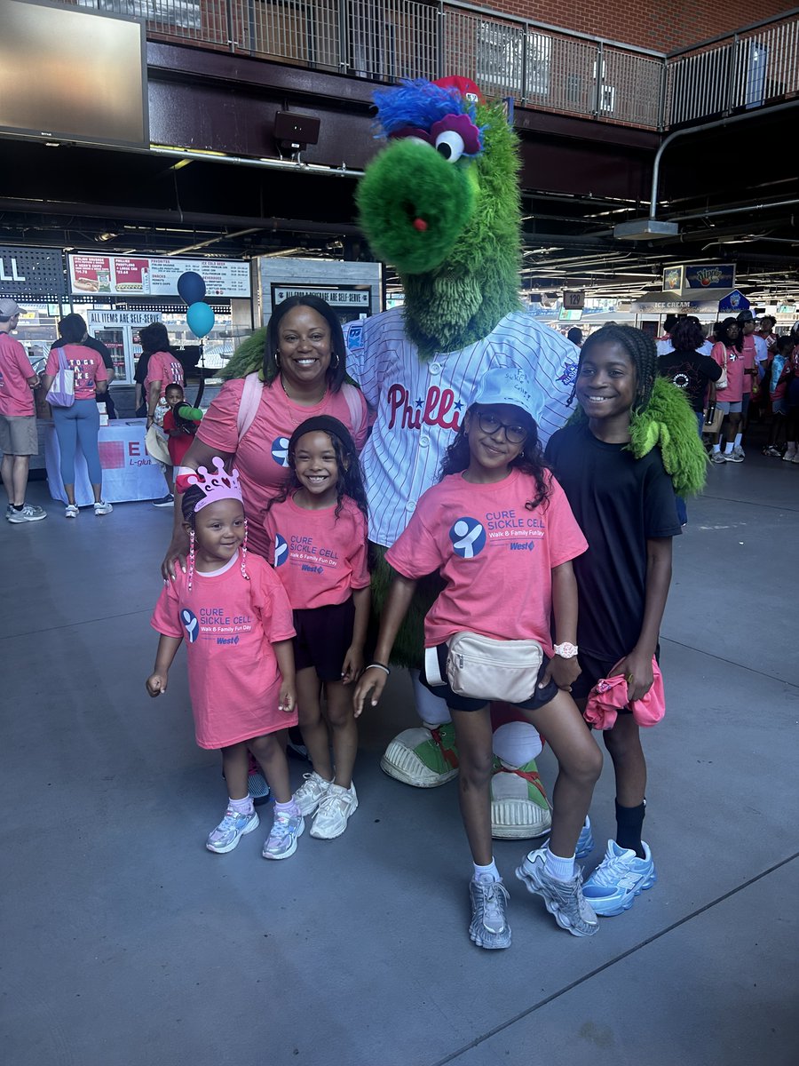 GoTeamIMPACT's tweet photo. Showing support on and off the field 🦋

Bella's @UrsinusWSoccer team went to Citizens Bank Park with Bella and her family to support her in her Sickle Cell walk. Her Beautiful butterflies team had so much fun together!  

#AllInAllTogether https://t.co/xNYwclOjIr
