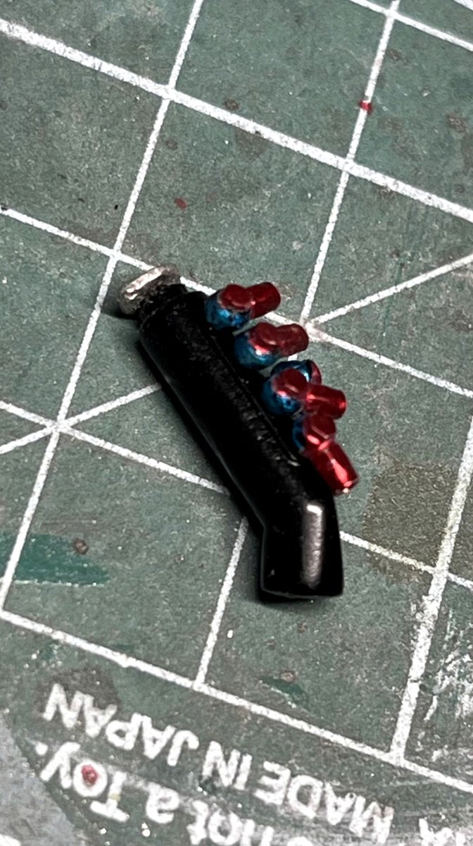 KillbitsPodcast's tweet photo. 腰が痛すぎるのでストゼロを飲んでストレッチしてる https://t.co/34ZB30FiP9