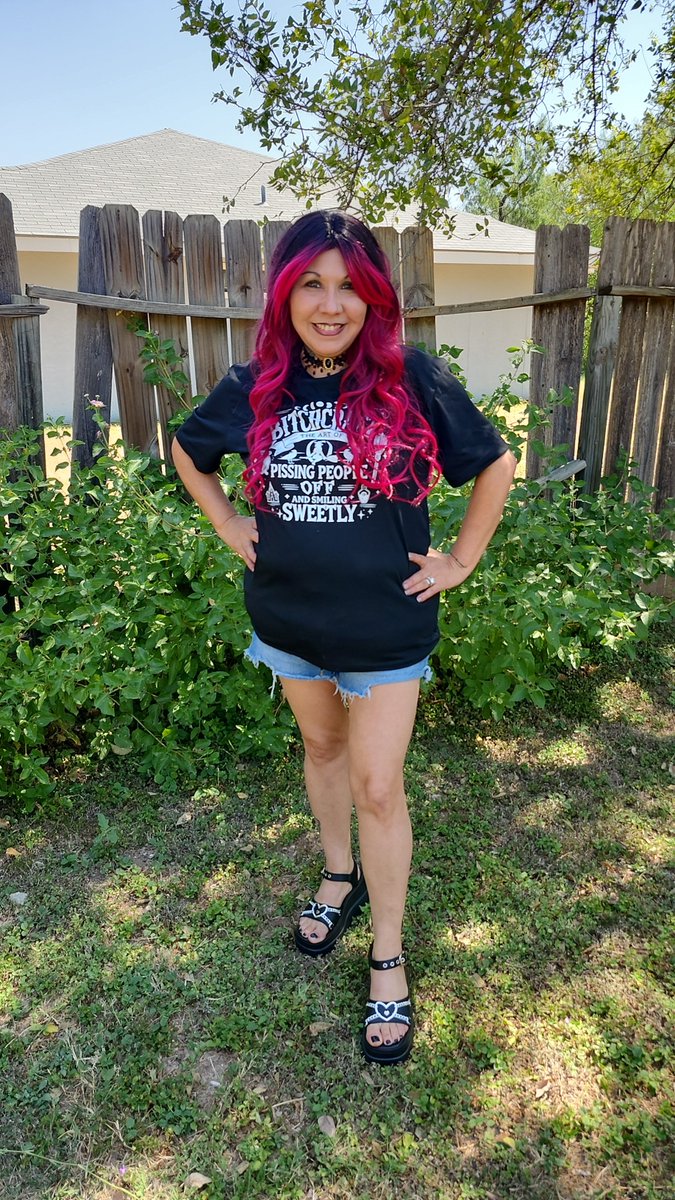DaisyBlackth0rn's tweet photo. About to to head to San Antonio for the Slaughter to Prevail concert https://t.co/JAvj80nDdZ