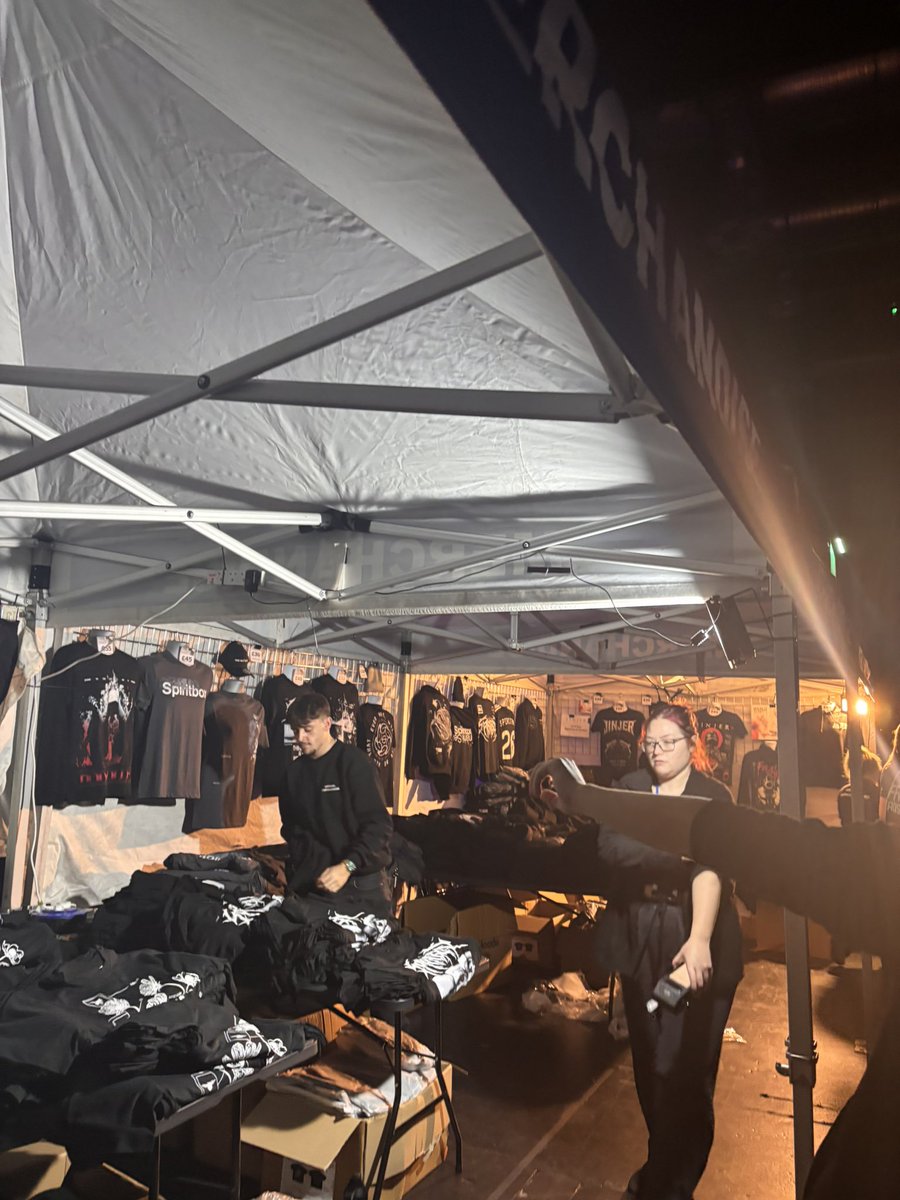STATICST8OFMIND's tweet photo. spiritbox oomfs here is the merch sorry the pics r shite https://t.co/zHWJIUOsng