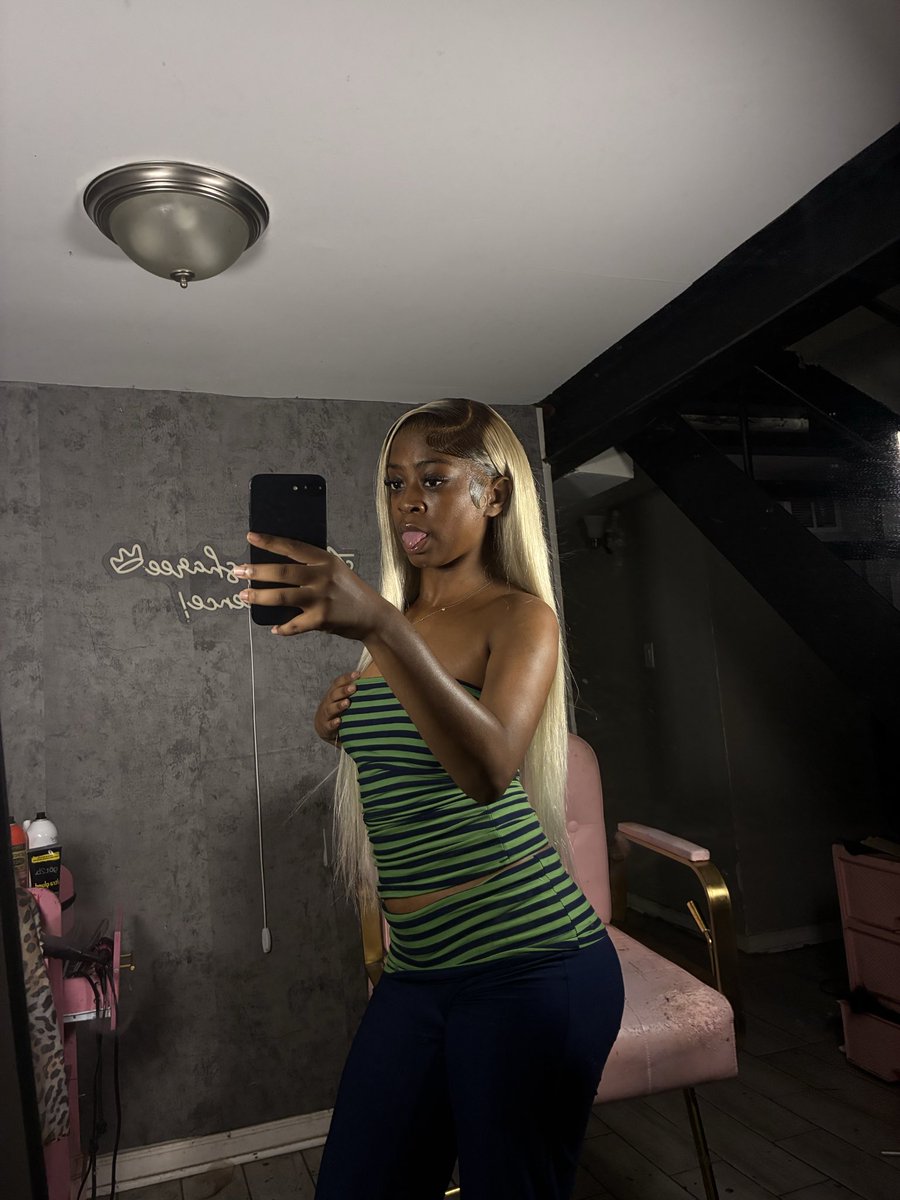 JodiAim's tweet photo. Happy weight 🤭🤭 https://t.co/bxHK4cv0zw