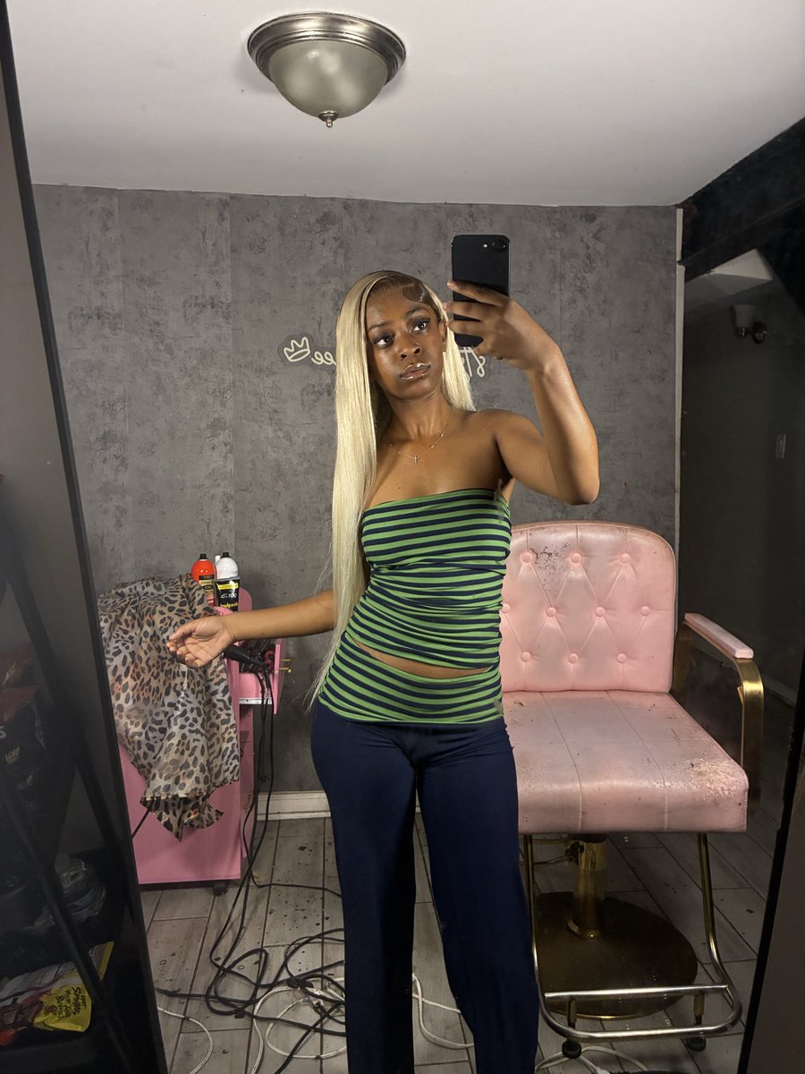 JodiAim's tweet photo. Happy weight 🤭🤭 https://t.co/bxHK4cv0zw