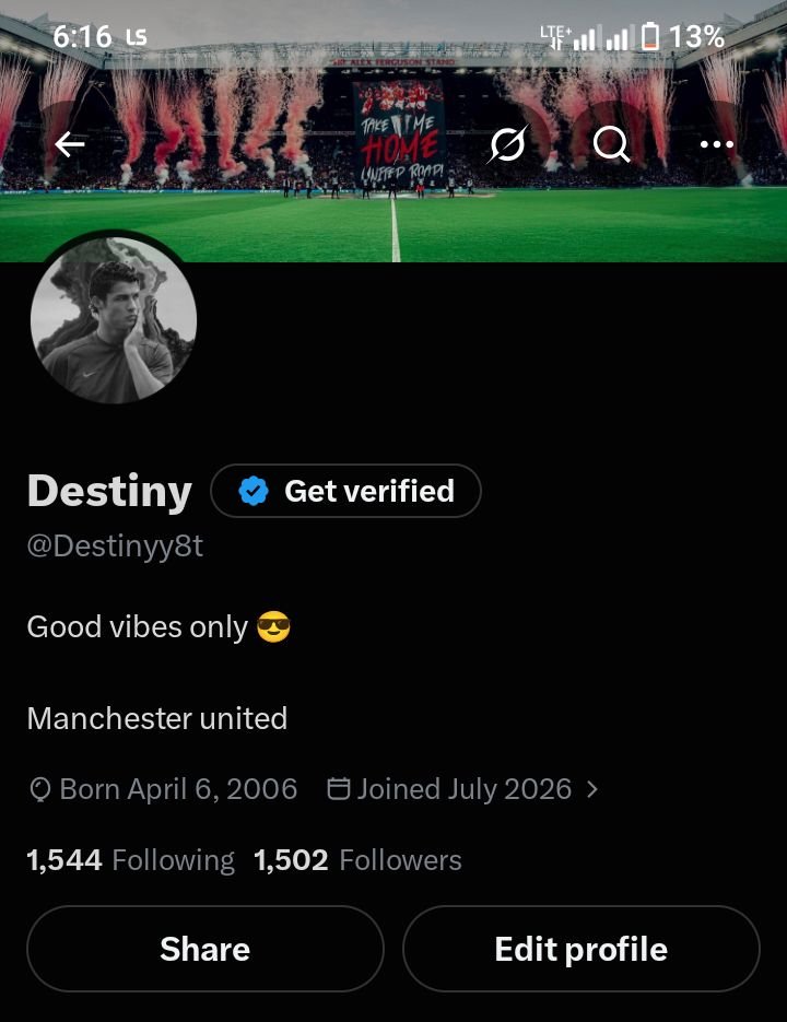 Destinyy8t's tweet photo. Omo I don turn celeb o 😂 , 1500+ followers thank you all for the follow  back  we keep pushing 💪 God bless you all, 2k next. https://t.co/ikj0LIx9iu