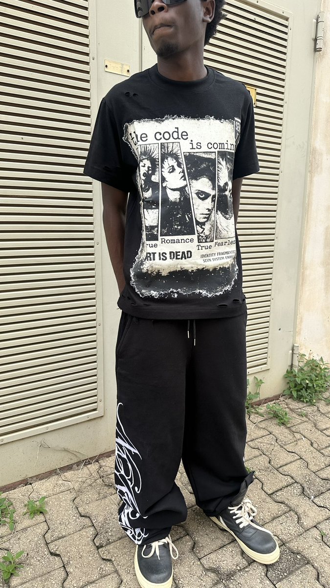 sethphinnias__'s tweet photo. sevn code tee i dropped for my brand https://t.co/OdzrrXKPmz