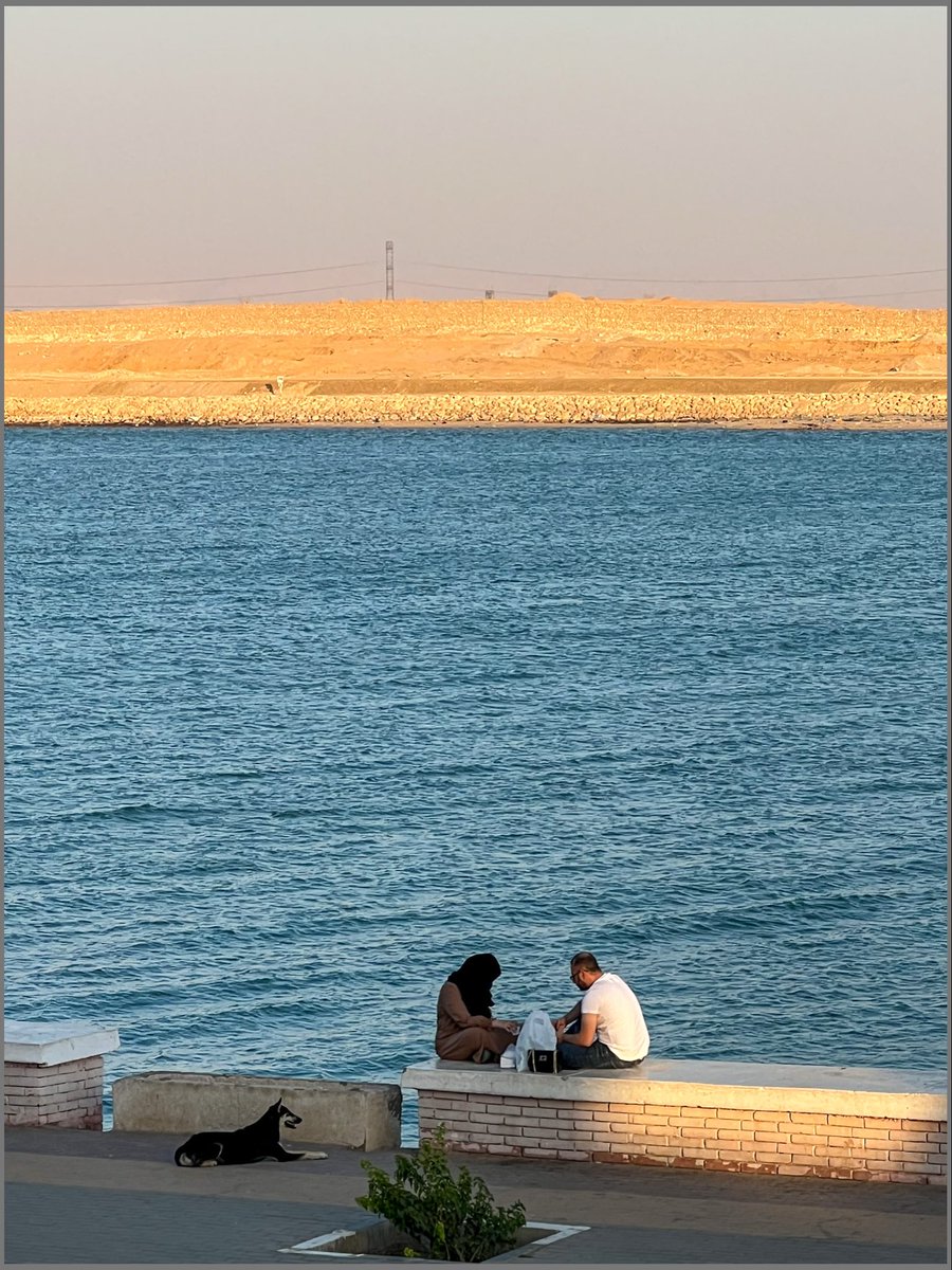YOUsif_Sabal's tweet photo. الحُب على ضفاف قناة السويس https://t.co/ZvvNk3wKJx