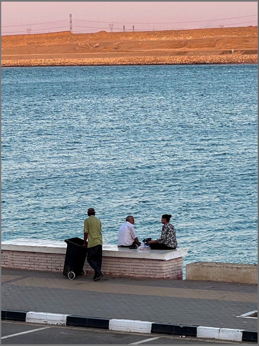 YOUsif_Sabal's tweet photo. الحُب على ضفاف قناة السويس https://t.co/ZvvNk3wKJx