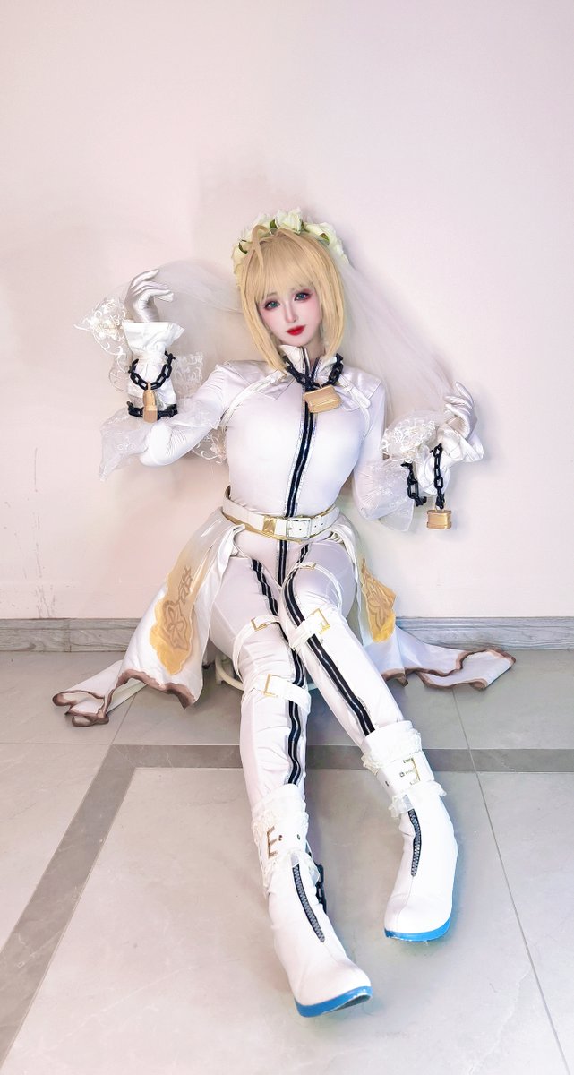 lingling00c's tweet photo. fate grand order ���禄 花嫁 cosplay ネ��・クラウディウス・カエサル・アウグストゥス・ゲルマニクス coser：澪绫 @虚空澪绫 https://t.co/3PDu8vUSDB
