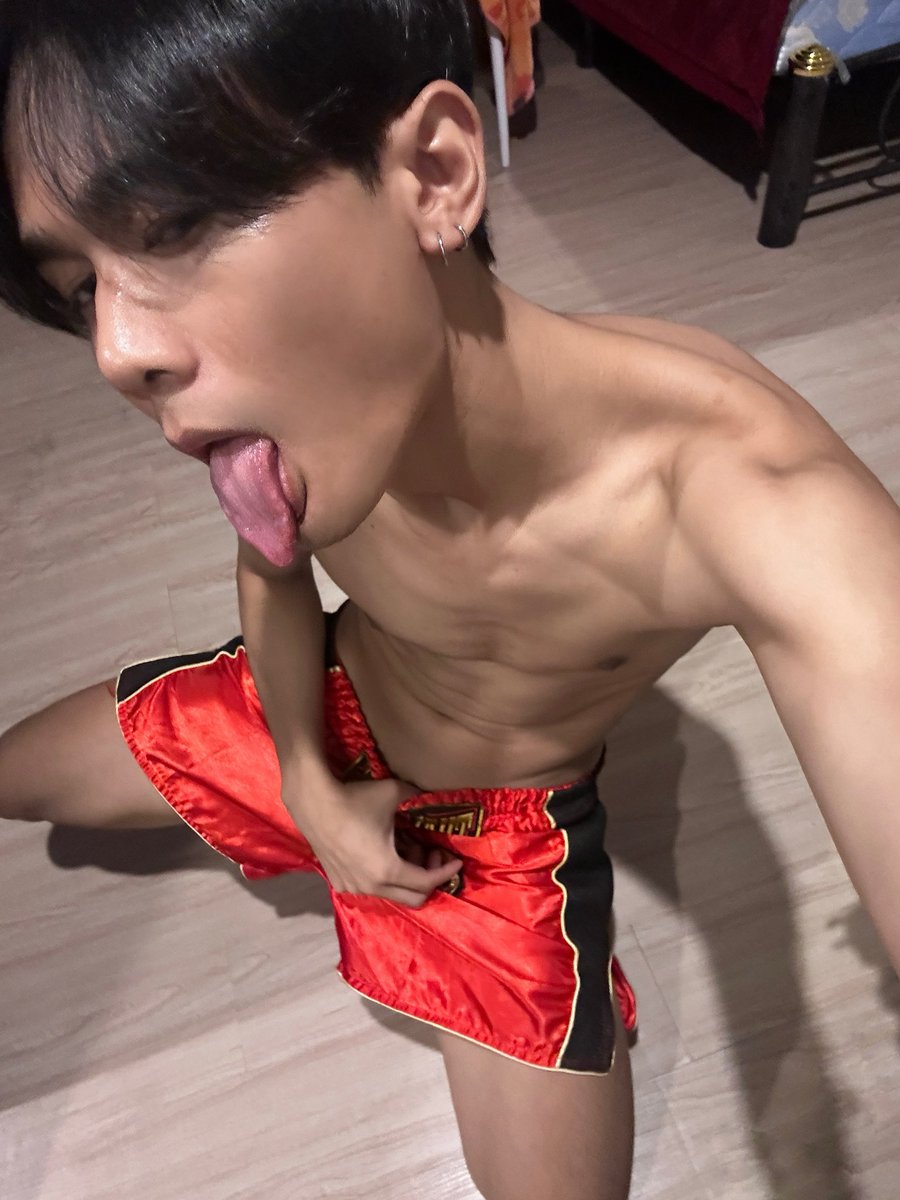 ntnfll's tweet photo. ล้อเล่น https://t.co/48Ic2zDnUk