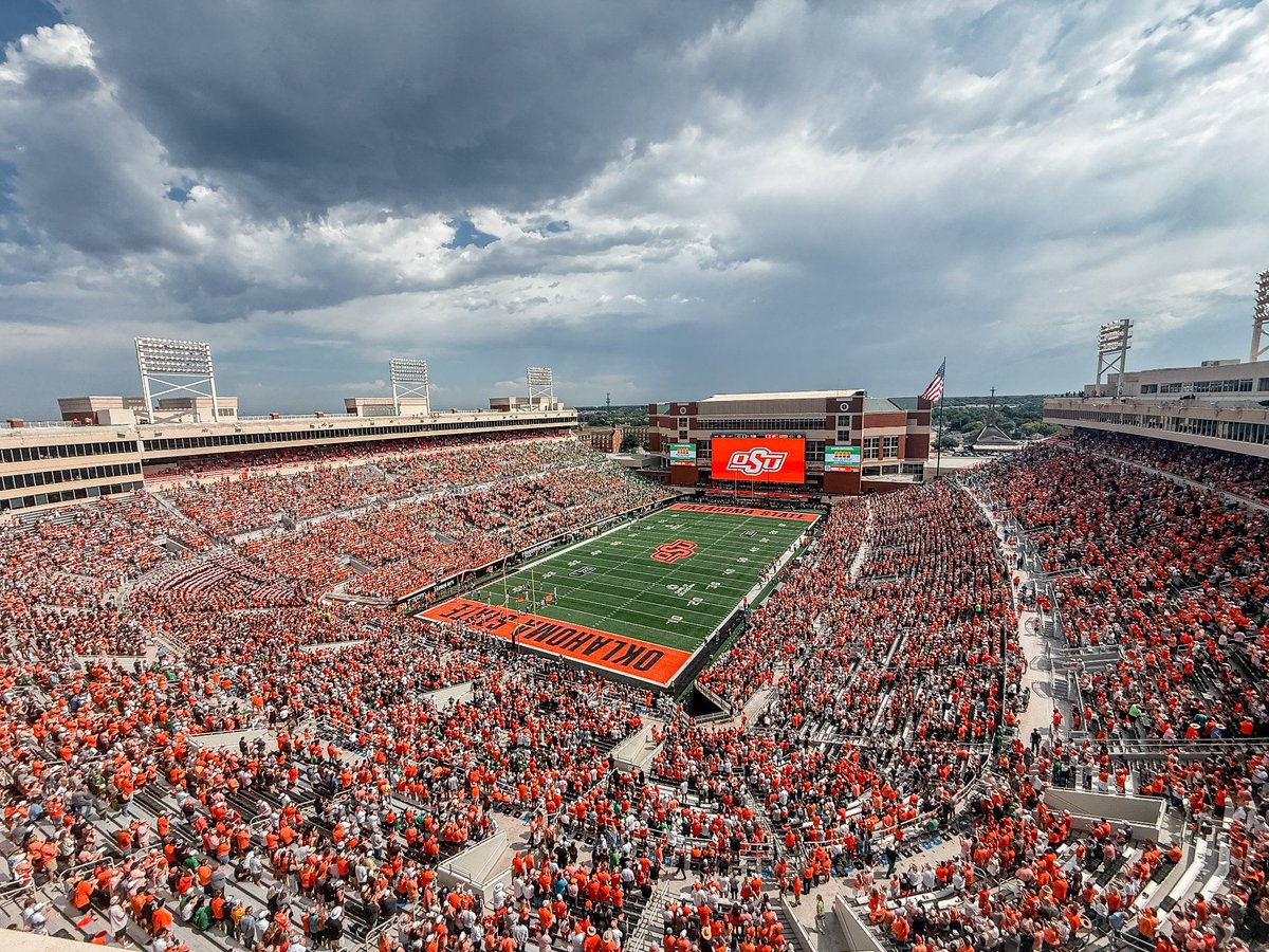 OSUAthletics's tweet photo. Just hangin' with 52,168 of our closest friends 🤠

#GoPokes https://t.co/0cnvqn3fqm
