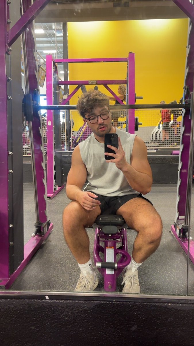 Grrr_ryan's tweet photo. Guess what today was #gym #gay https://t.co/yoCGNZrHc2