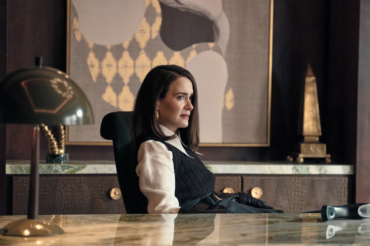 Variety's tweet photo. Sarah Paulson on the brutal reception of "All's Fair" from fans and critics online: 

"It’s very painful because a lot of blood, sweat and tears went in. It’s OK to not like it since everyone is entitled to their opinion, but to be cruel about it is something else entirely. But I feel very lucky to be in the place that I do and I’ve had the time of my life on 'All’s Fair.' It’s an incredibly great group of women and we have an absolute blast together. There’s a ton more comedy in it than we did last year."
https://t.co/T2fJOGJTwf