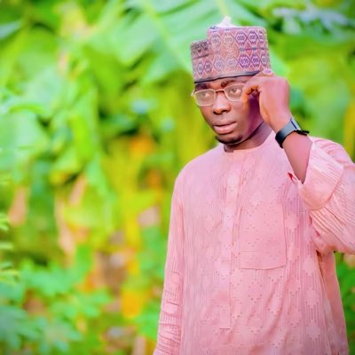 revenueofficerr's tweet photo. #NewProfilePic https://t.co/NTlXJjUyEh