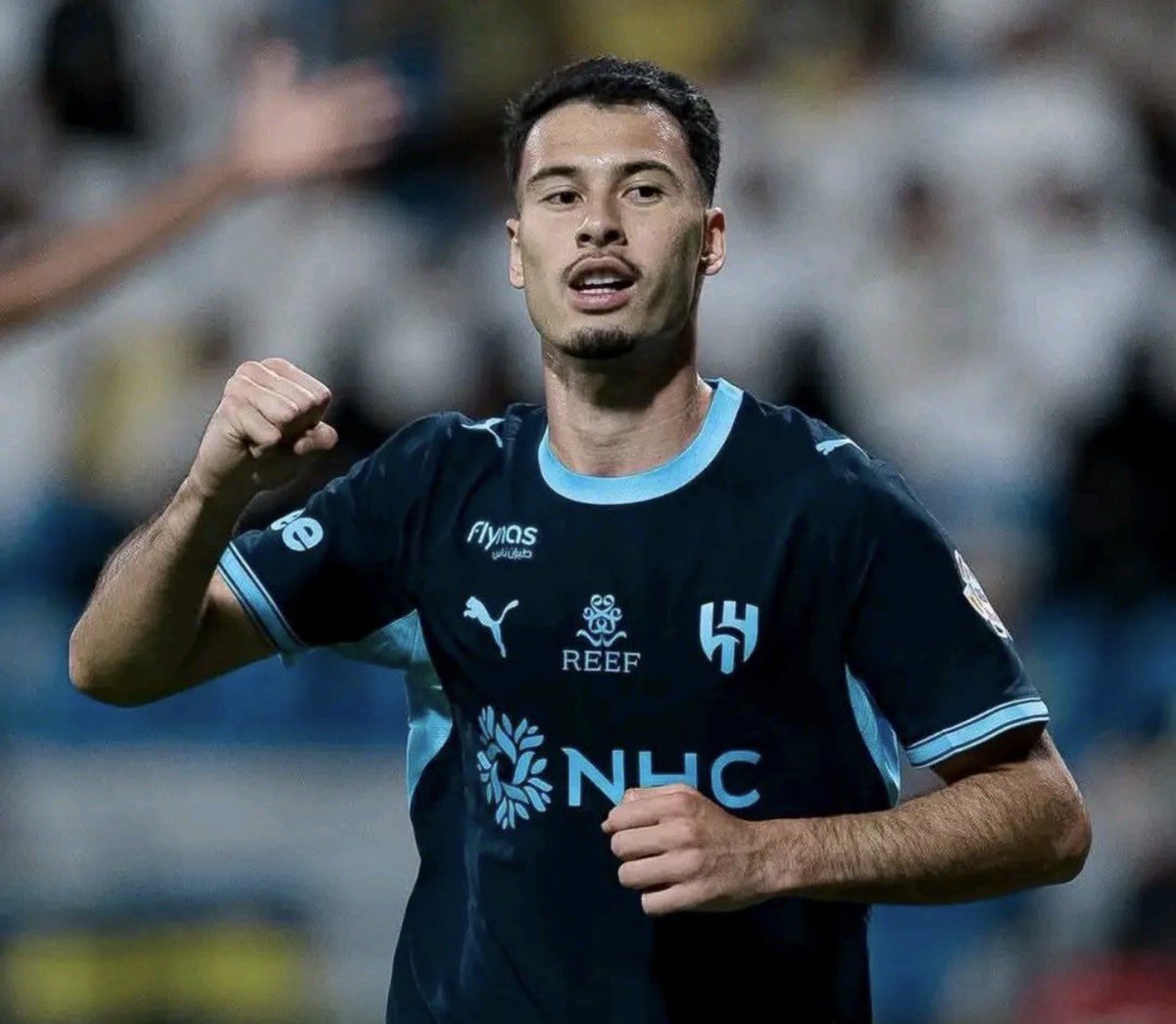 FabrizioRomano's tweet photo. 🔵⚪️🇧🇷 Gabriel Martinelli scores an hat-trick for Al Hilal, already making an impact for the Saudi side. https://t.co/AOYgbUFgus