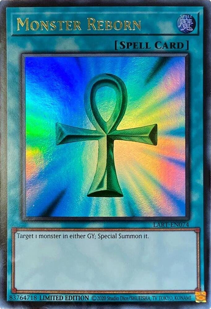Elcadria's tweet photo. @capi_thrain Yep it's creative. To me it's more like scissor with an ankh shaped blade and added heart motif. Also her ribbon too shape like an ankh https://t.co/Fb2L8g4qQa