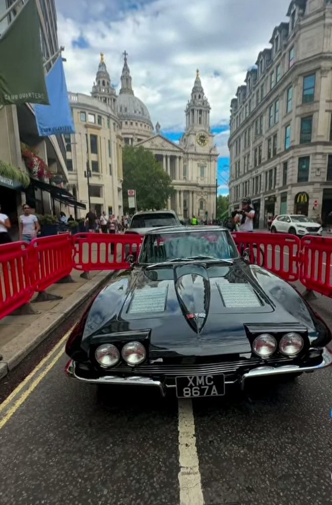 TheBatmanFilm_ tweet picture