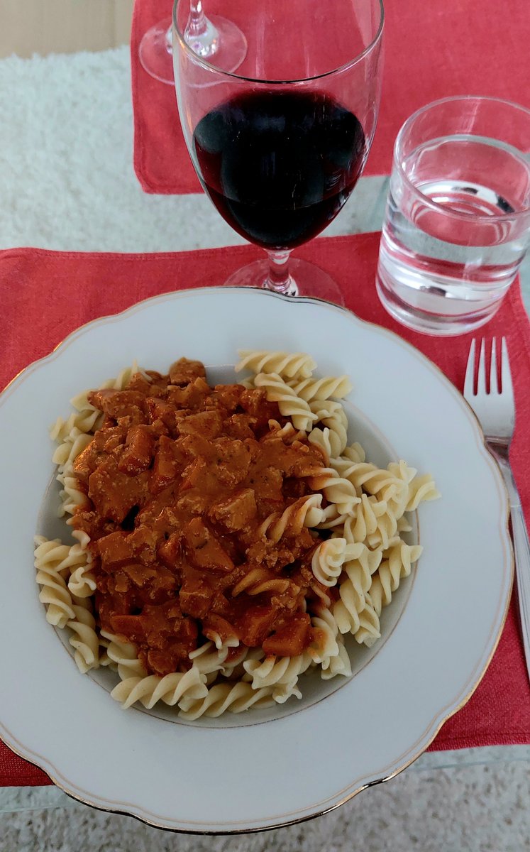 Blacky18971931's tweet photo. Hackfleisch-Sauce -
ohne Hackfleich!
#Tofu
#vegan https://t.co/DPJPCAZW0V