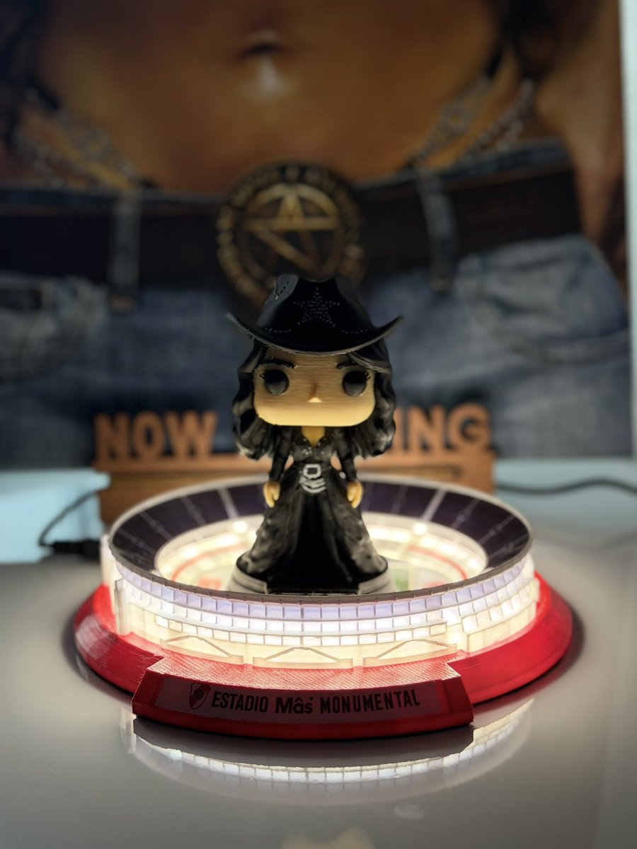 lufearless's tweet photo. mi novia me regaló una lali en river 🥹❤️🤍 https://t.co/1IMakrLdHt