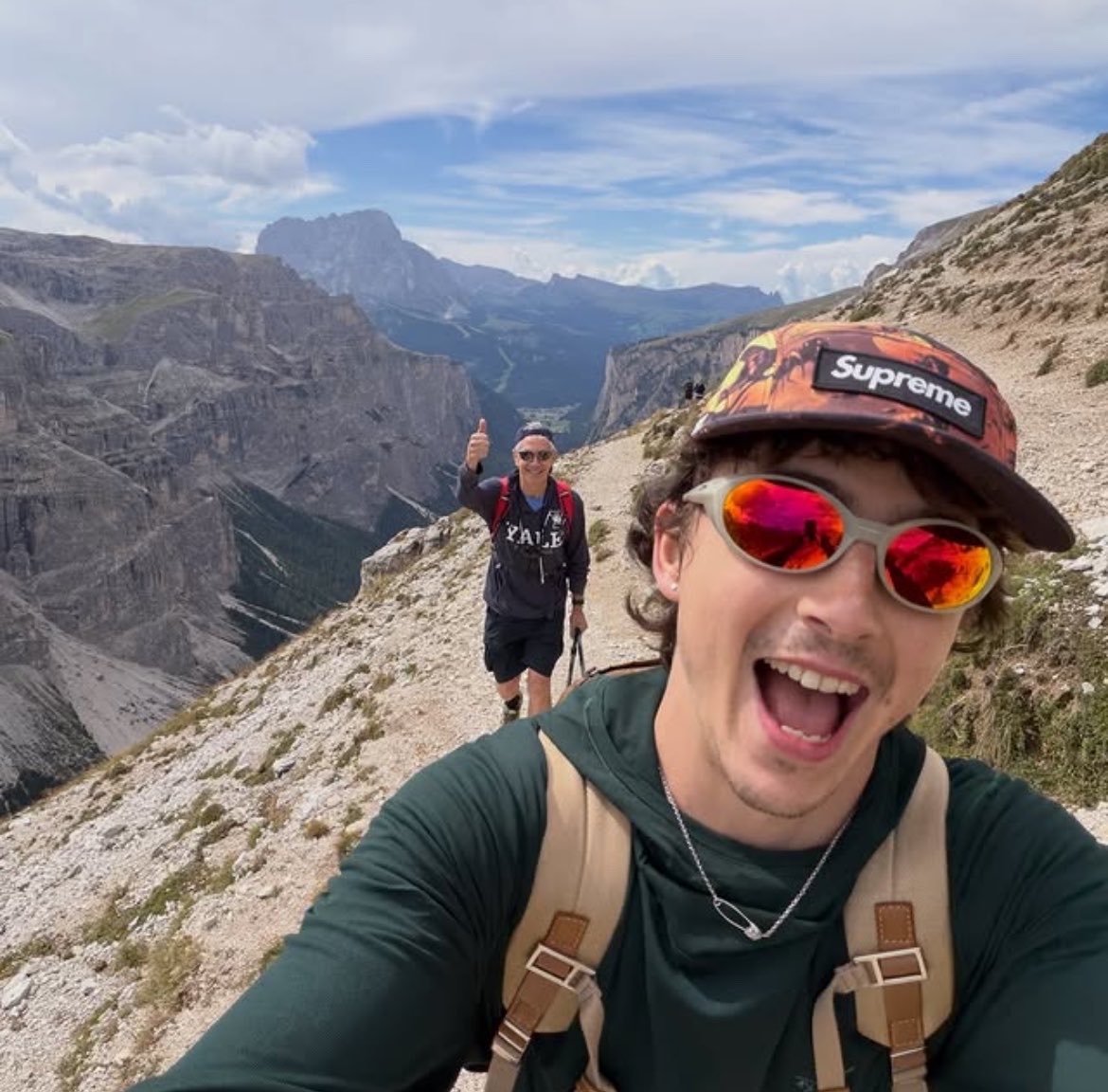 timotheeupdates's tweet photo. More photos of Timothée Chalamet with his dad in the Dolomites via his Instagram post. 🤍 https://t.co/ofPu9XgaKx
