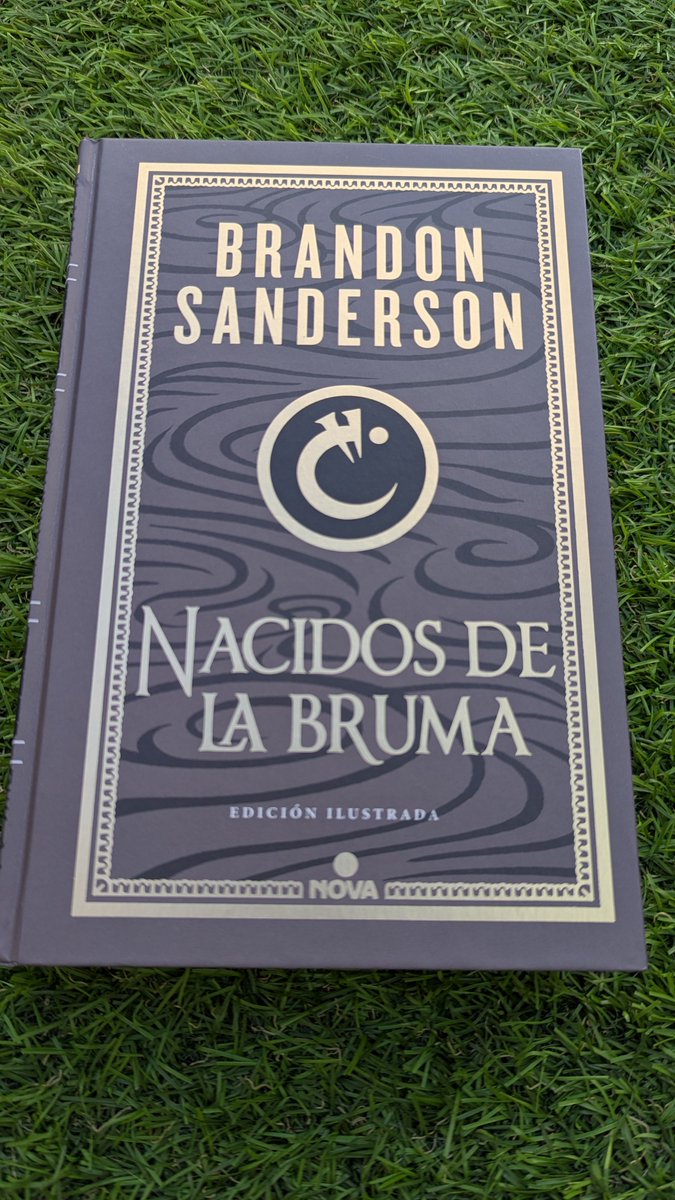 Maestro_Ciego's tweet photo. "Pero… ¿dejas de amar a alguien porque te traiciona? No lo creo. Eso es lo que hace que la traición duela tanto; el dolor, la frustración, la furia… y yo seguía amándola. Y la amo todavía."✍️✍️✍️ https://t.co/LkJtD5rJM7
