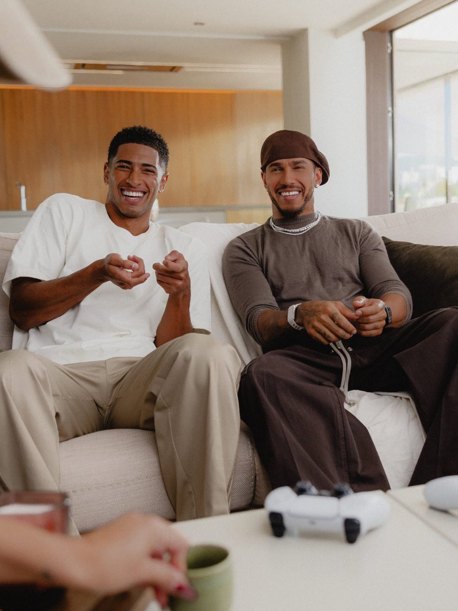 LH44NEWS's tweet photo. Lewis Hamilton e Jude Bellingham para a EA Sports. 🏴󠁧󠁢󠁥󠁮󠁧󠁿❤️ https://t.co/bvg9jy60Kf