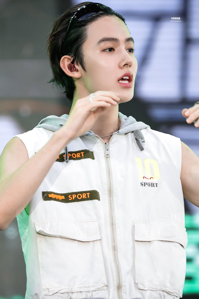 0113verse's tweet photo. 260912 뮤뱅
#CORTIS #성현 #SEONGHYEON #코르티스 https://t.co/KiEaS4z9hF