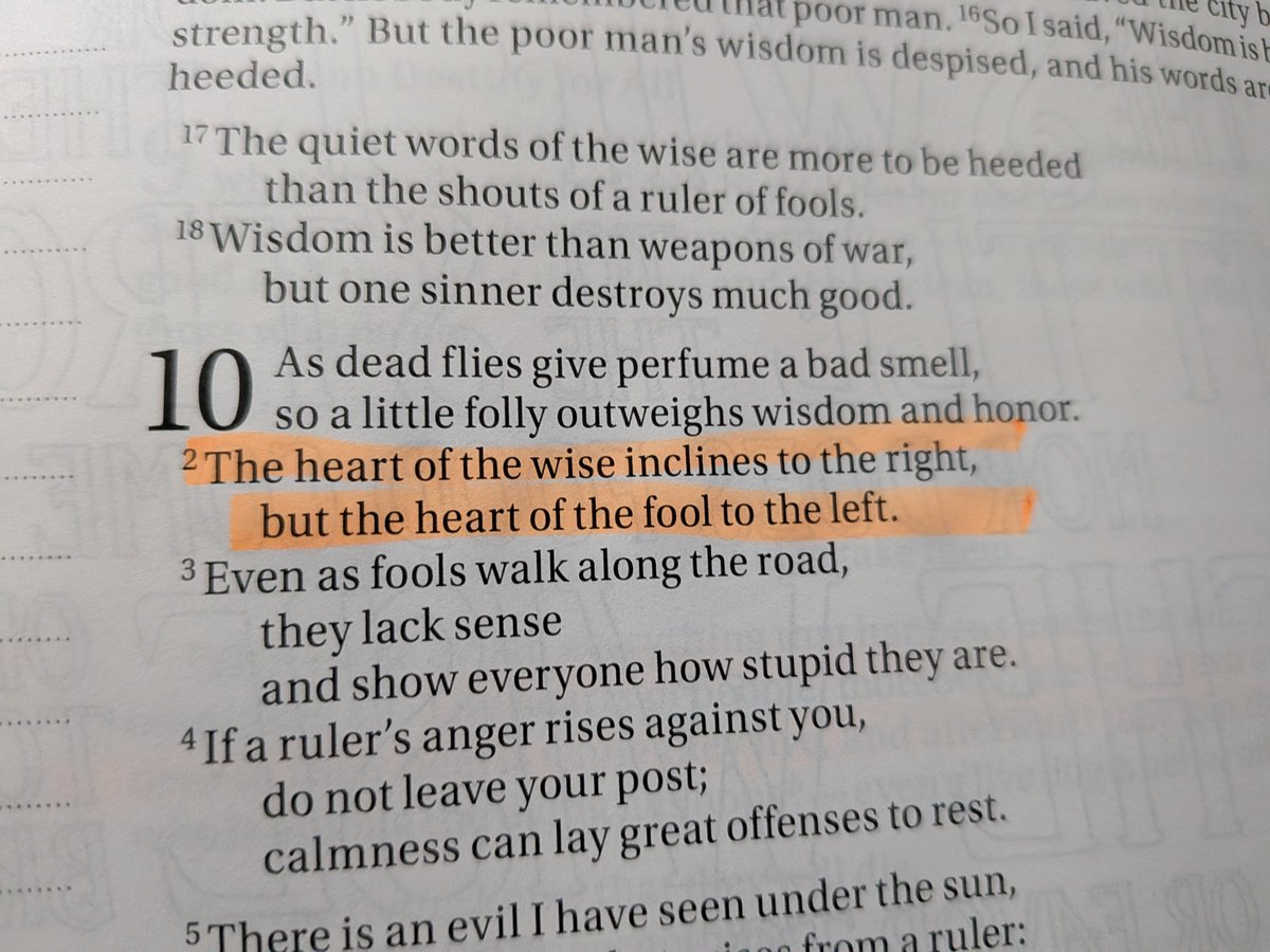 Pandapussvr's tweet photo. I Knew it 🤣 
Ecclesiastes 10: 2 https://t.co/kSngmQOyoK