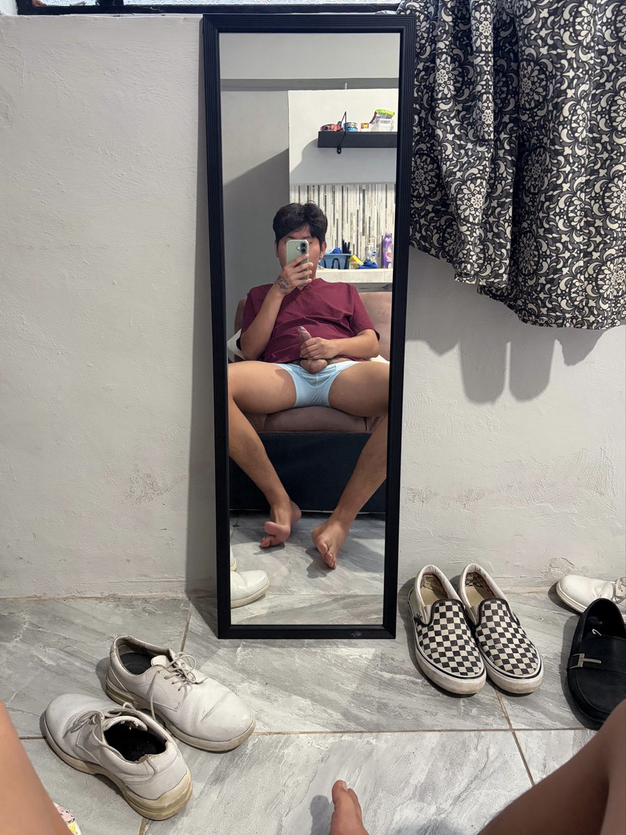 Brandovlr13's tweet photo. ¿Quieres ver el video cuando me sacó la leche? 💦🫪 https://t.co/DrIgdekyfV
