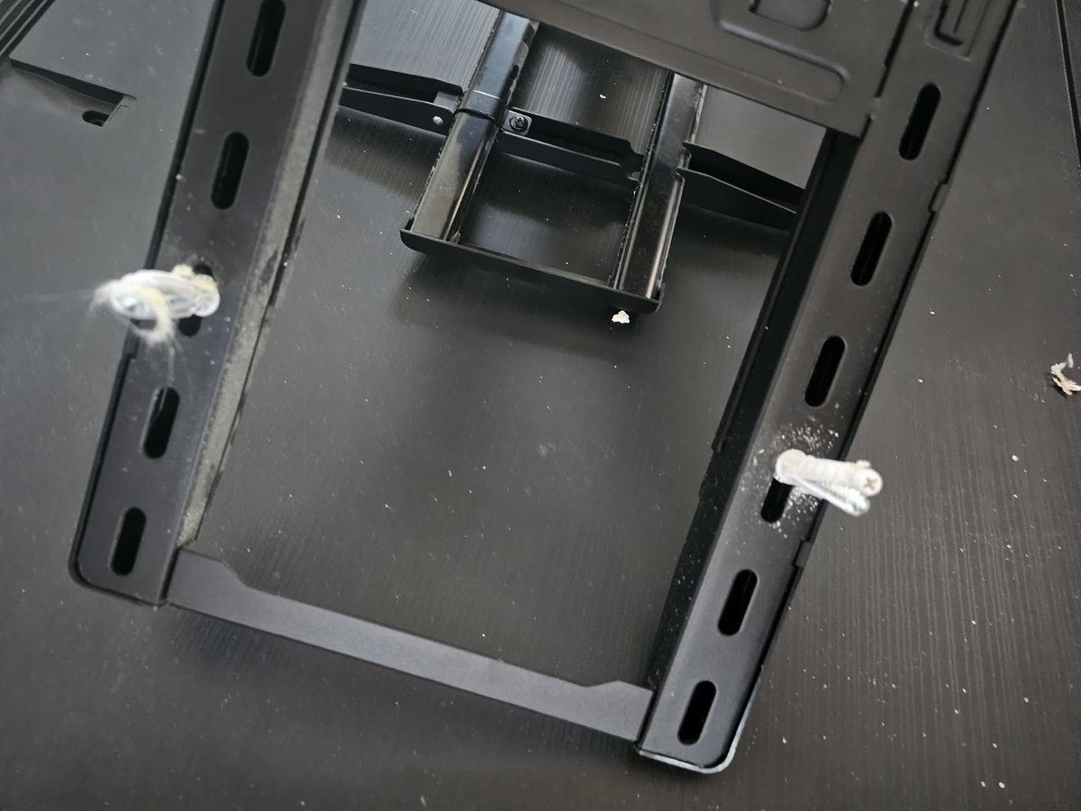 AlexCha00951263's tweet photo. Hey @Walmart @WalmartWorld what kind of cheap @onnturkiye wall mounts are you selling?! The TV Mount you all sold for my tv, literally tore my TV off the wall and broke the tv. THANK GOD my kids weren't walking by or playing under it on the carpet! I NEED REPLACEMENTS!! https://t.co/PoOvm9HtDb