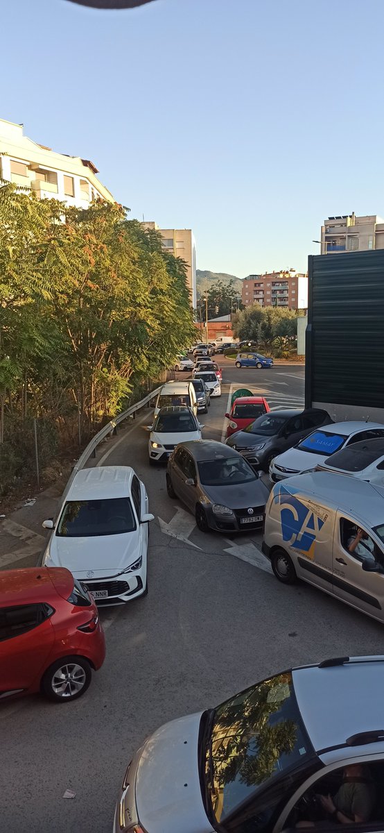 pedropastor66's tweet photo. @AytoMurcia @MurciaPolicia @BarriomarObs Han pasado más de 40 minutos y la Policía Local sin aparecer.
@AytoMurcia @MurciaPolicia https://t.co/9TYuNMrhpv