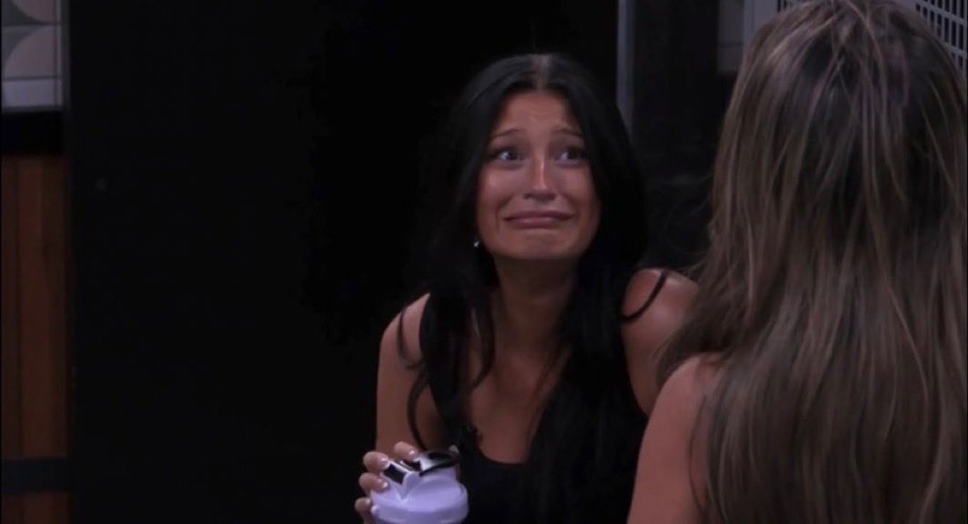 1989veto's tweet photo. there’s really people out here rooting for barrett to leave over drew #bb28 https://t.co/NdbHDdUHOu