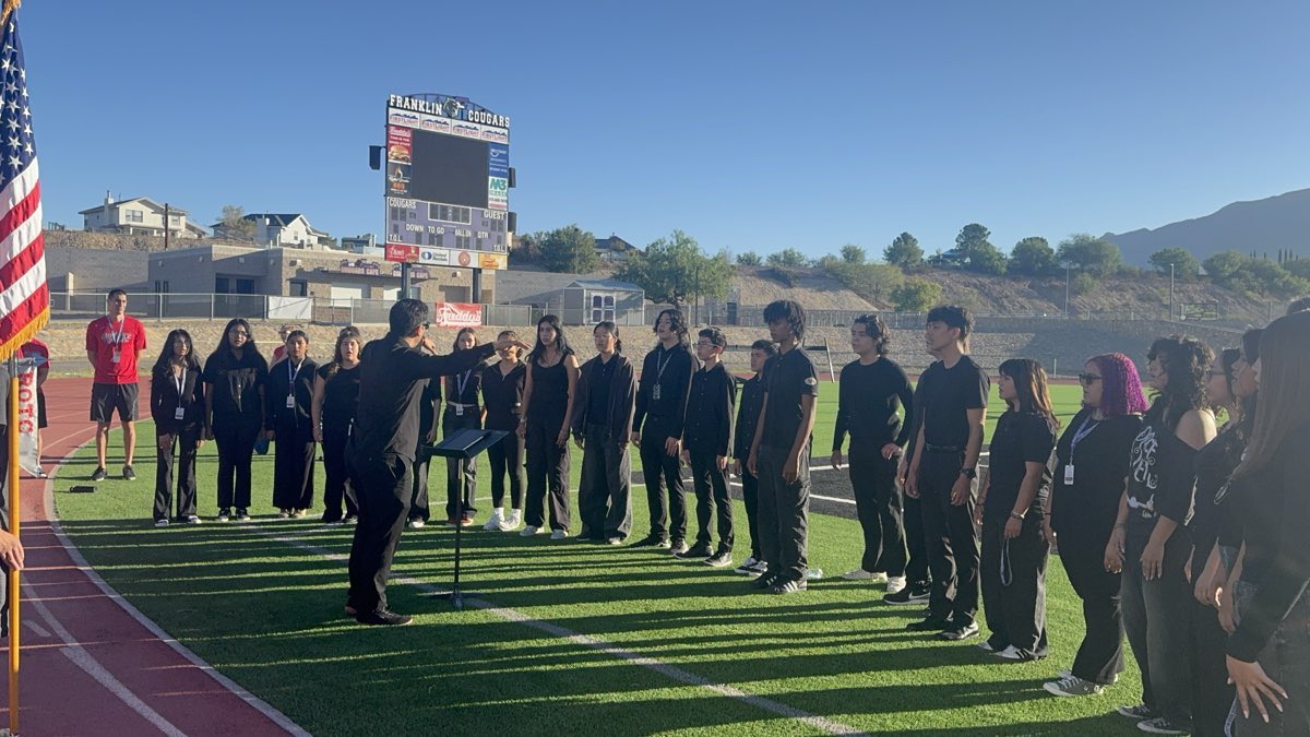 ryanhaukk's tweet photo. Had the opportunity to sing “The Star Spangled Banner” with Franklin Choir yesterday at our 9/11 Memorial Stadium Climb. ❤️🇺🇸🤍 #neverforget #strongertogether #september11 https://t.co/2EJrI8Znru