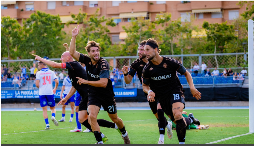 RICK6VIDEOS6's tweet photo. Gracias Fran sol por el gol despues que el señor paco Peña no lo queria pues el asi se venga con un gol para que el hercules cf gane hoy contra el Europa https://t.co/GSPfu50BBn