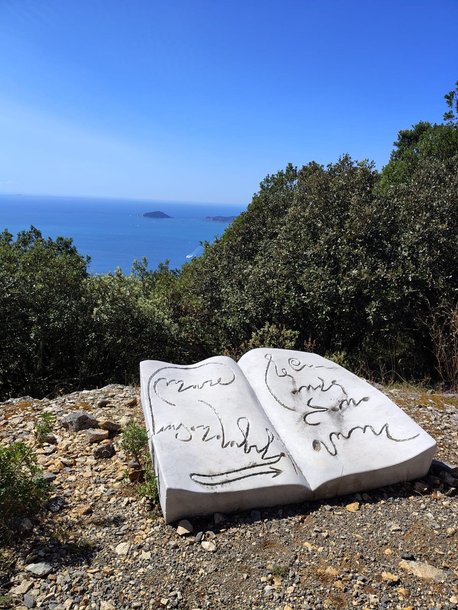 anto_dts's tweet photo. Parco #MaryePercyShelley a Lerici https://t.co/tOG6rk62DB