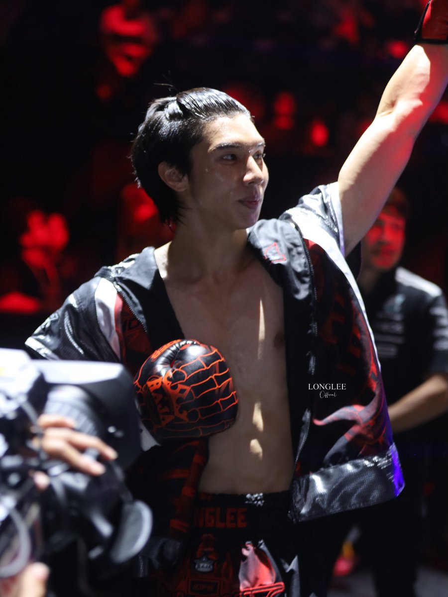 longshilee's tweet photo. You are a Champion🏆🥇

#IdolFight6XLonglee
#longlee
#longshilee
#SizeL https://t.co/tQhwSdWrhm