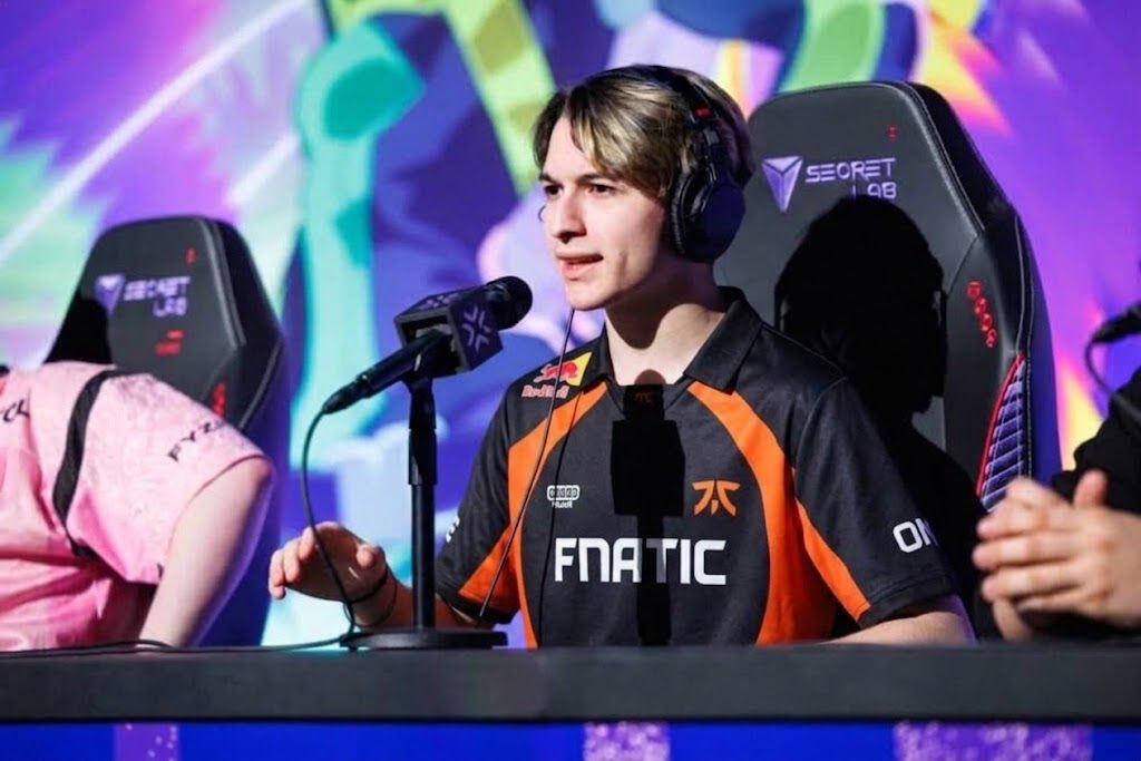 RocketBullets's tweet photo. FNATIC 🇬🇧 manager Cojo 🇺🇸:

“You met me at a very Turkish time in my life.”

FNC LAR0K 🇹🇷 CONFIRMED? https://t.co/2g5Shp7pXu